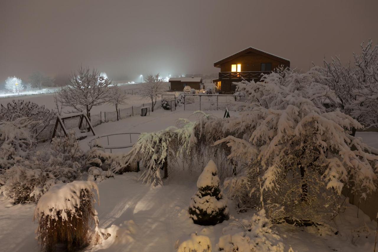 Penzion Tri Klasy Nova Lesna Exterior photo